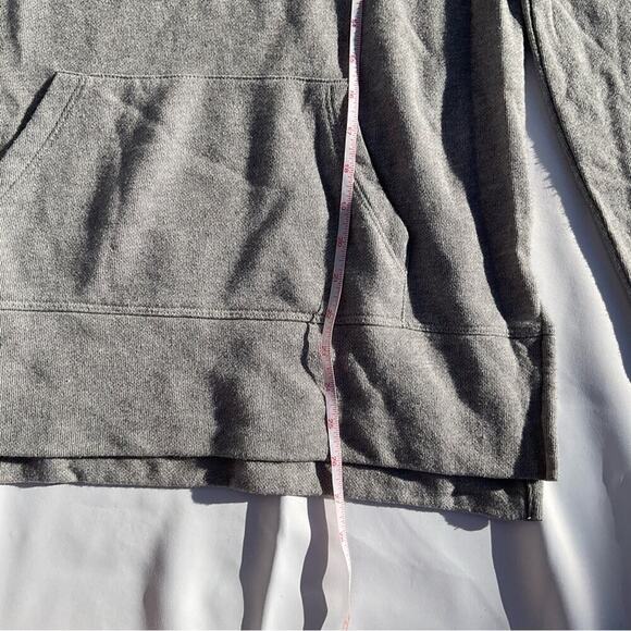 Vineyard Vines Hoodie Men’s Size Small - Picture 9 of 11